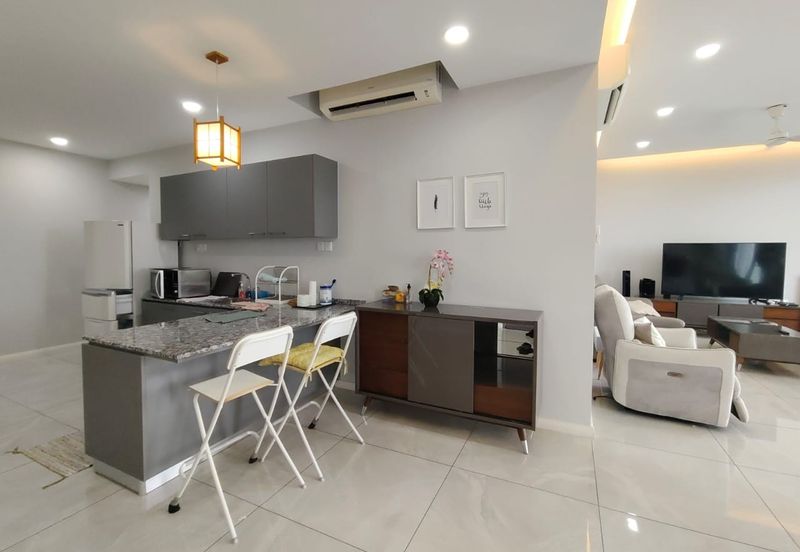 The WaterEdge Residences