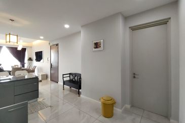 The WaterEdge Residences