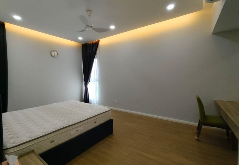 The WaterEdge Residences