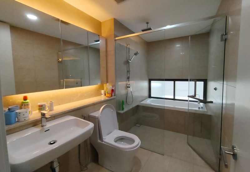 The WaterEdge Residences