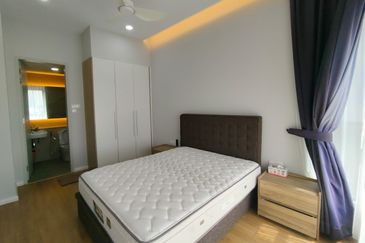 The WaterEdge Residences