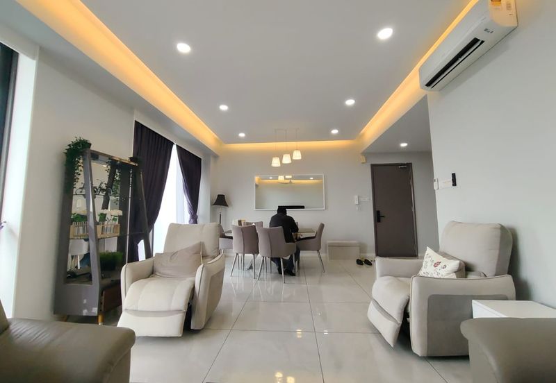 The WaterEdge Residences