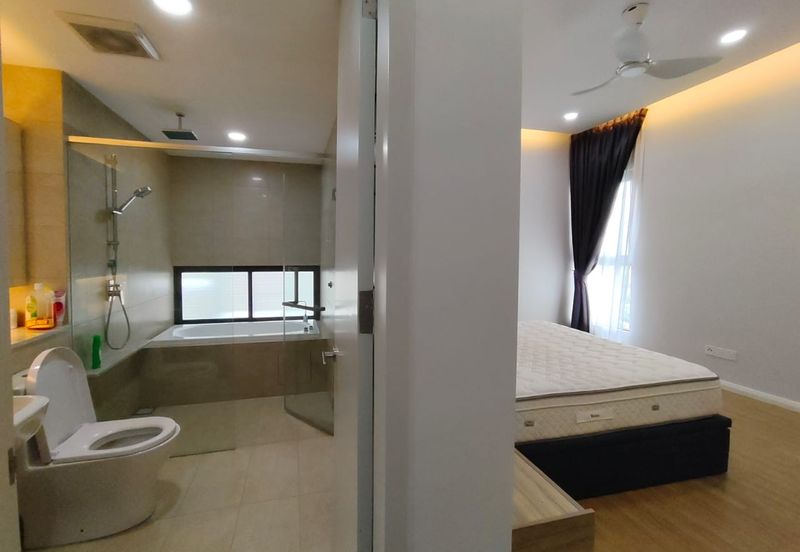 The WaterEdge Residences