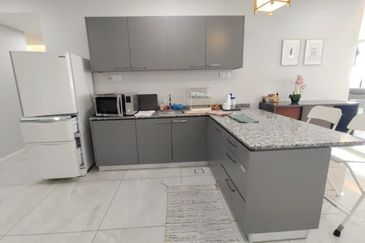 The WaterEdge Residences