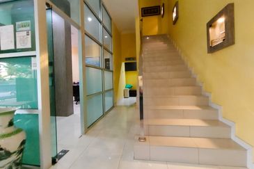 Nusa Cemerlang Industrial Park