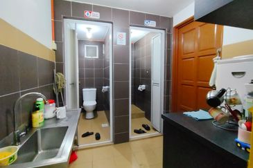 Nusa Cemerlang Industrial Park