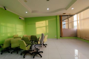 Nusa Cemerlang Industrial Park