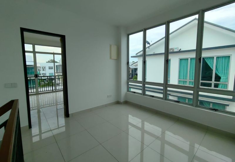 Jalan Sutera Pulai 2/25