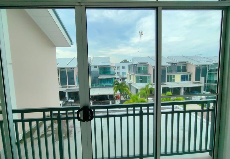 Jalan Sutera Pulai 2/25