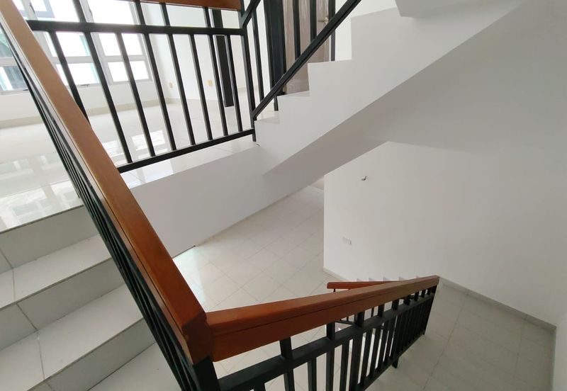 Jalan Sutera Pulai 2/25