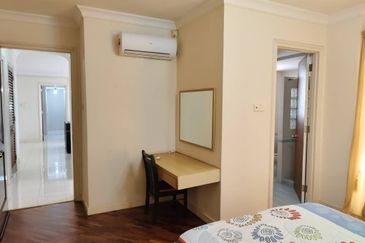 The Straits View, Bandar Baru Permas Jaya