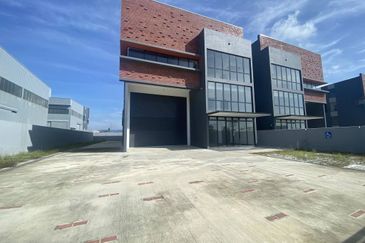 Elmina Business Park