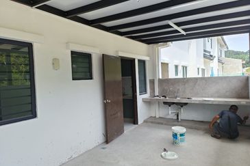 Iris @ Bandar Hillpark