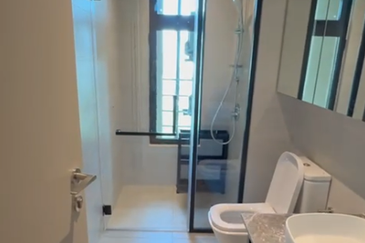 Residensi Solaris Parq