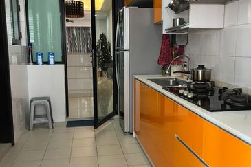 Duta Villa, Setia Alam