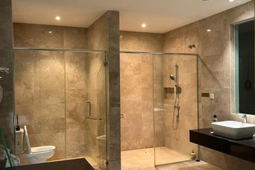 Duta Villa, Setia Alam