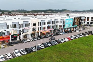 Crest @ Austin Emerald 1