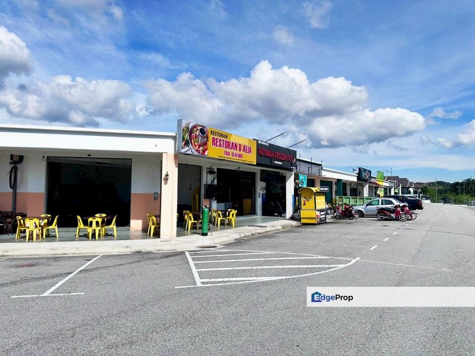 Mutiara Rini MAIN ROAD Shop For Sale , Johor, Skudai