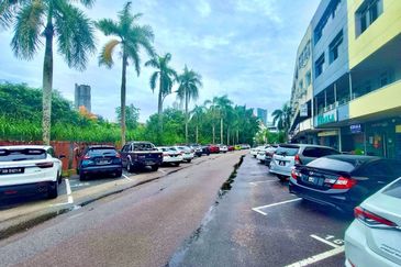 Jalan Trus, Bandar Johor Bahru