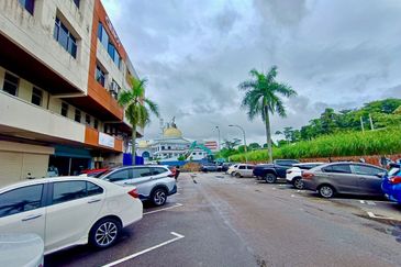 Jalan Trus, Bandar Johor Bahru