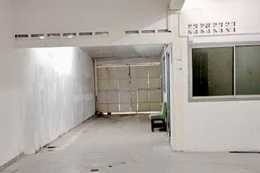 Jalan Trus, Bandar Johor Bahru