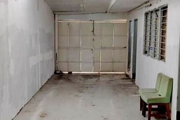 Jalan Trus, Bandar Johor Bahru