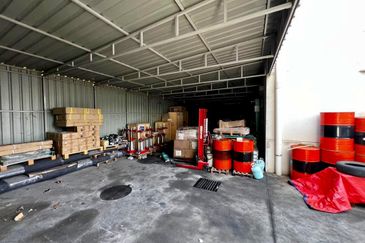 Kempas Utama Industrial Park