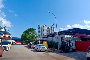 Taman Perindustrian Desa Plentong