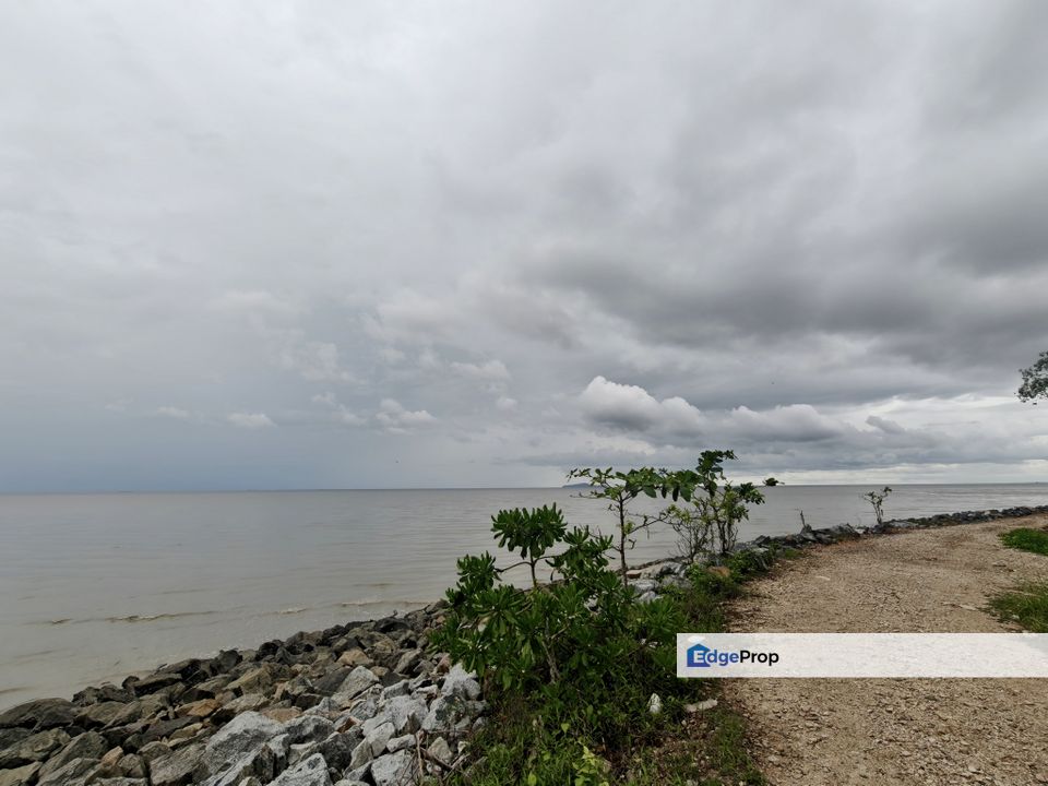 Pontian Seaside Land For Sale , Johor, Pontian