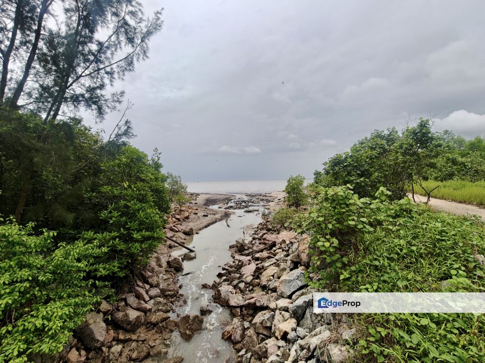 Pontian Seaside Land For Sale , Johor, Pontian