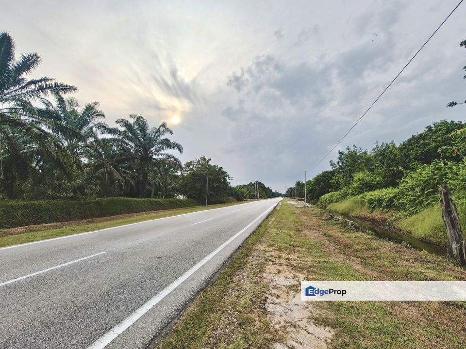 Pontian MAIN ROAD Land For Rent, Johor, Pontian