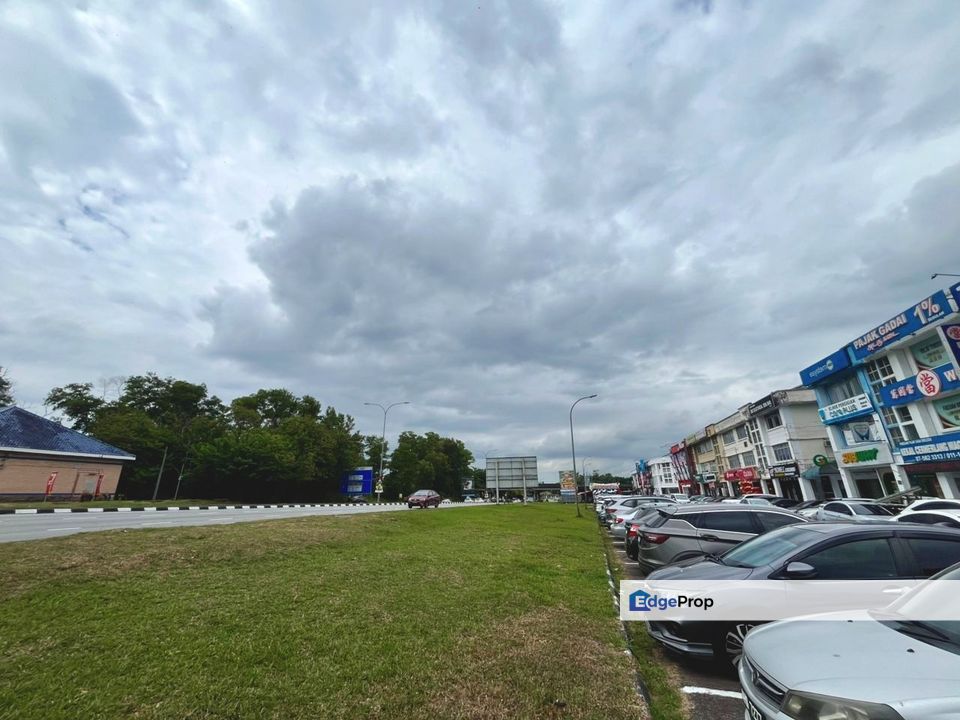 Nusa Bestari MAIN ROAD Shop For Sale, Johor, 