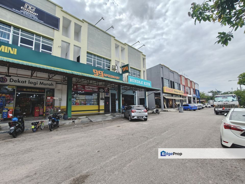 Pontian MAIN ROAD Shop For Sale, Johor, Pontian