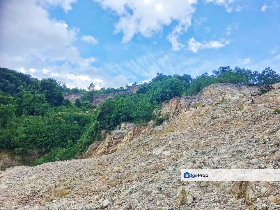 Pekan Nanas Quarry Land For Sale , Johor, Pontian