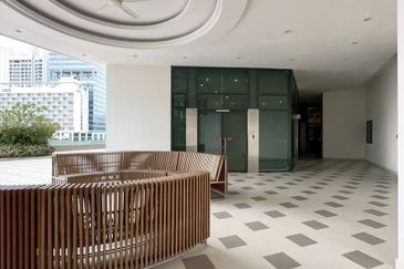 The M @ Medini Macrolink