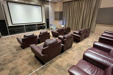 The M @ Medini Macrolink