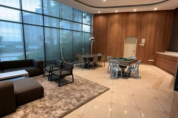 The M @ Medini Macrolink