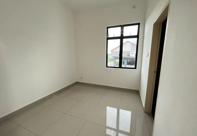 Austin Residence @Taman Mount Austin