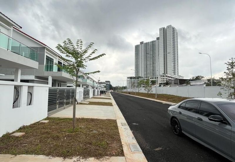 Austin Residence @Taman Mount Austin