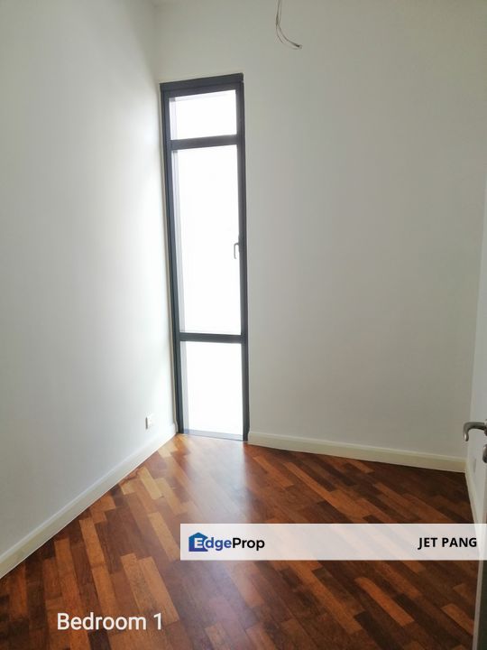 Grand Medini 2-Bedrooms Unit with 2 Carpark Lots for Sale FULL LOAN - Walking Distance to Gleneagles & Legoland - Brand New Original, Johor, Nusajaya