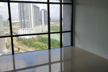 Grand Medini