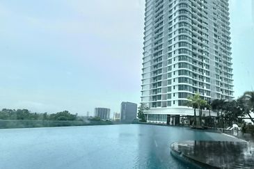 The M @ Medini Macrolink