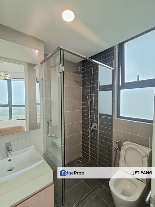 Medini Macrolink 2+1 Bedrooms Unit for Sale from SGD170k - High ROI Low Downpayment Ready Completed - CW Bus to Tuas SG, Nearby Eco Botanic & Legoland, Johor, 