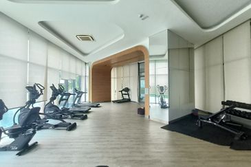 The M @ Medini Macrolink