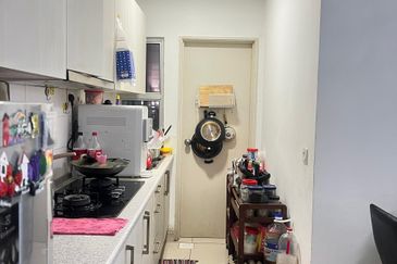 Dedaun Hijau (Greenfield Regency)