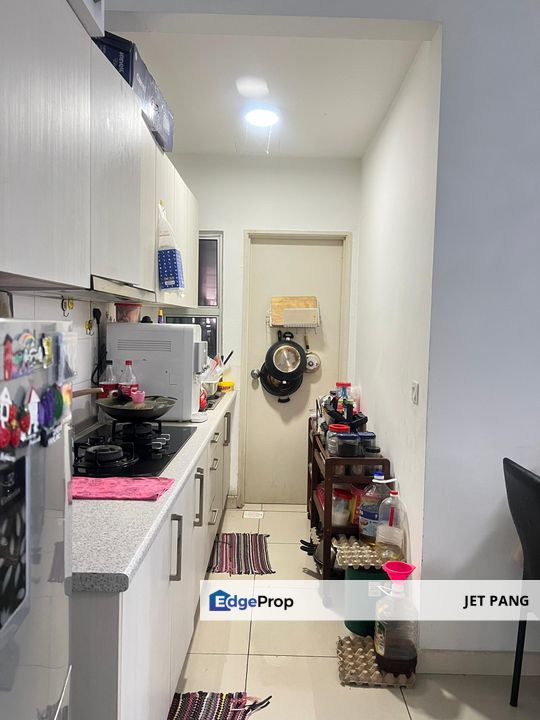 Greenfield Regency 3-Bedrooms Unit with 2 Carparks for Sale - Sell Below Market Bank Value - High Rental ROI - Freehold Near Sutera & Paradigm Mall, Johor, Tampoi