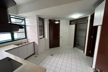 The Straits View, Bandar Baru Permas Jaya