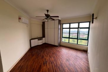 The Straits View, Bandar Baru Permas Jaya