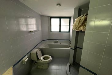 The Straits View, Bandar Baru Permas Jaya