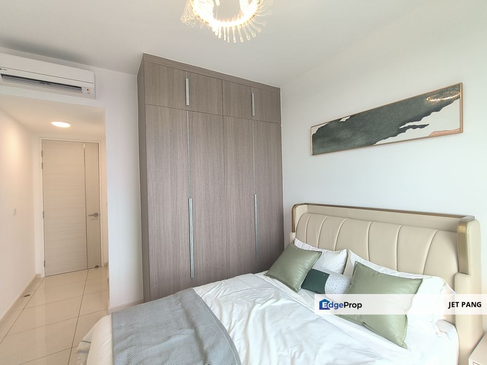Medini Macrolink 2-Bedrooms Unit for Sale from SGD150k- High ROI Foreigners Welcome - Near International Schools, Legoland, Eco Botanic, Tuas SG, Johor, 